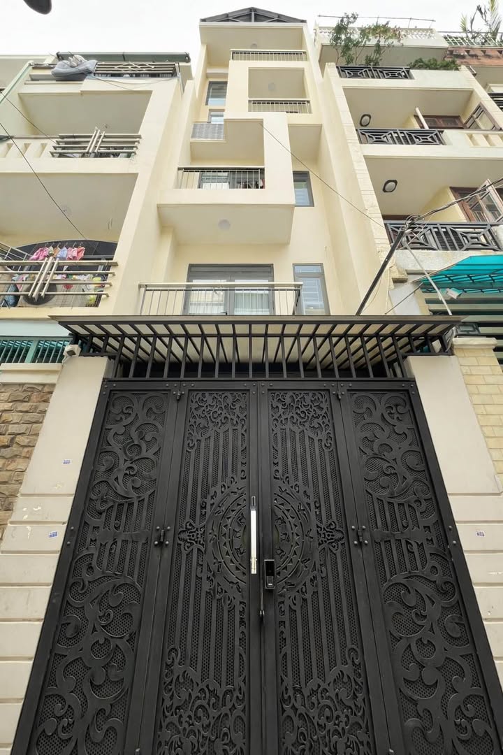 Townhouse Tô Hiến Thành Quận 10 72m² giá 16 tỷ - Đầu tư sinh lời nhanh chóng!