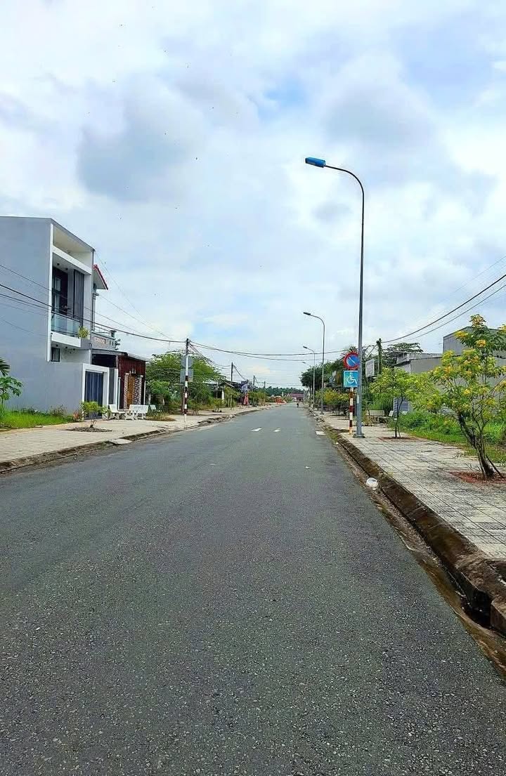 Đất nền Giao Long 120m² giá 1 tỷ - Đầu tư sinh lời ngay hôm nay!