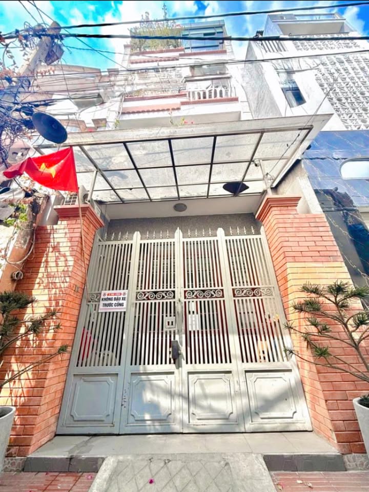 Nhà phố Tân Phú 48m² giá 6 tỷ - Hẻm xe hơi, thu nhập 30 triệu/tháng!