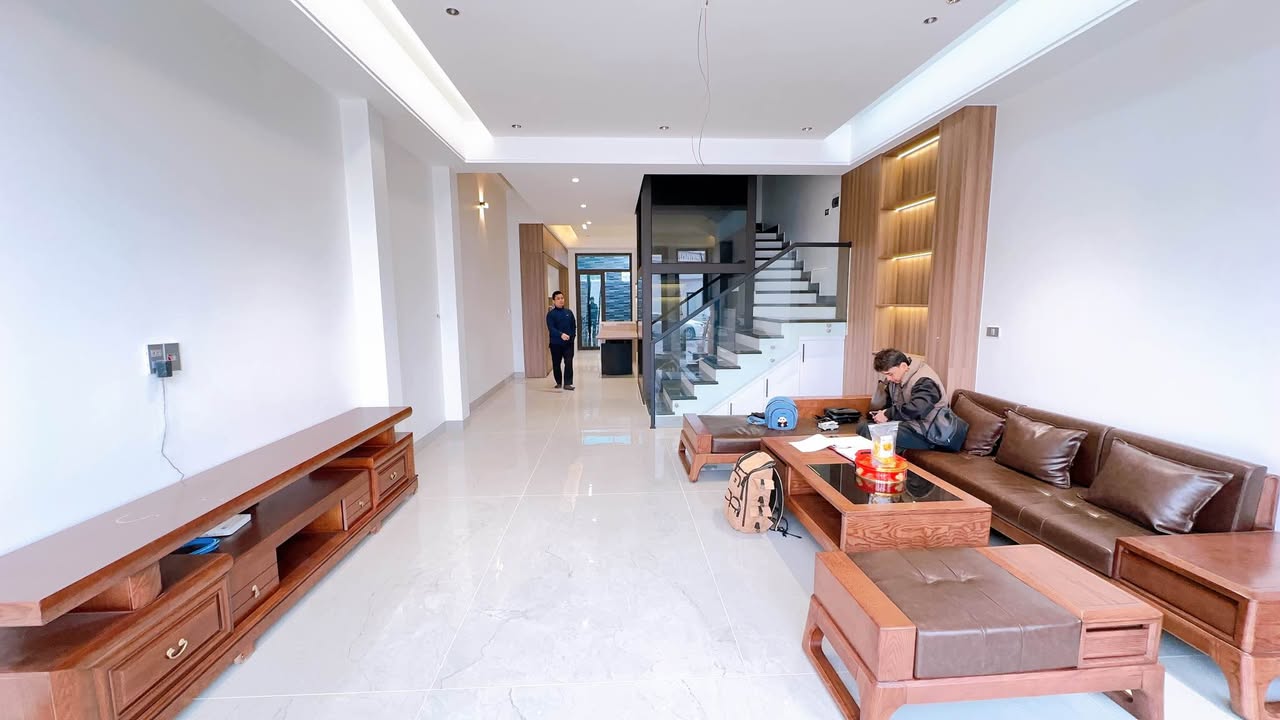 Nhà phố Mặt bằng Hồ Sen, Thanh Hóa 80m² giá 7.9 tỷ - Sẵn sàng vào ở ngay!