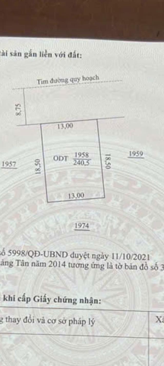 Lô đất đẹp tại Thị trấn Quảng Xương, 240m² giá 3.8 tỷ - Cơ hội đầu tư hấp dẫn!