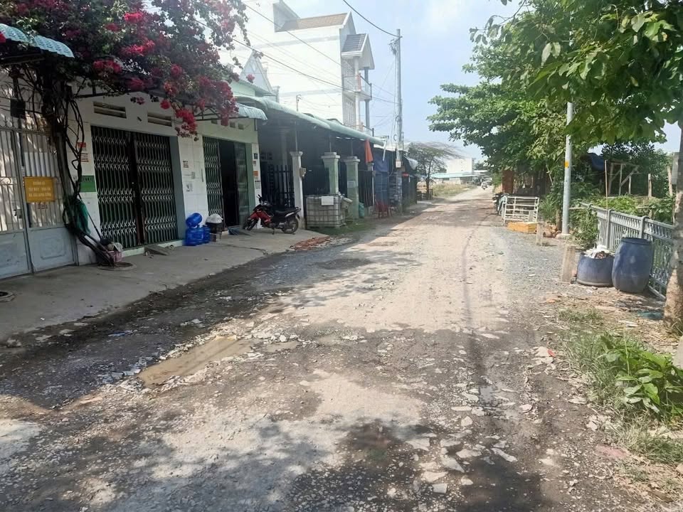 FrontHouse mặt tiền kinh doanh Bình Chiểu 230m² giá 9.5 tỷ - Tiềm năng sinh lời cao!