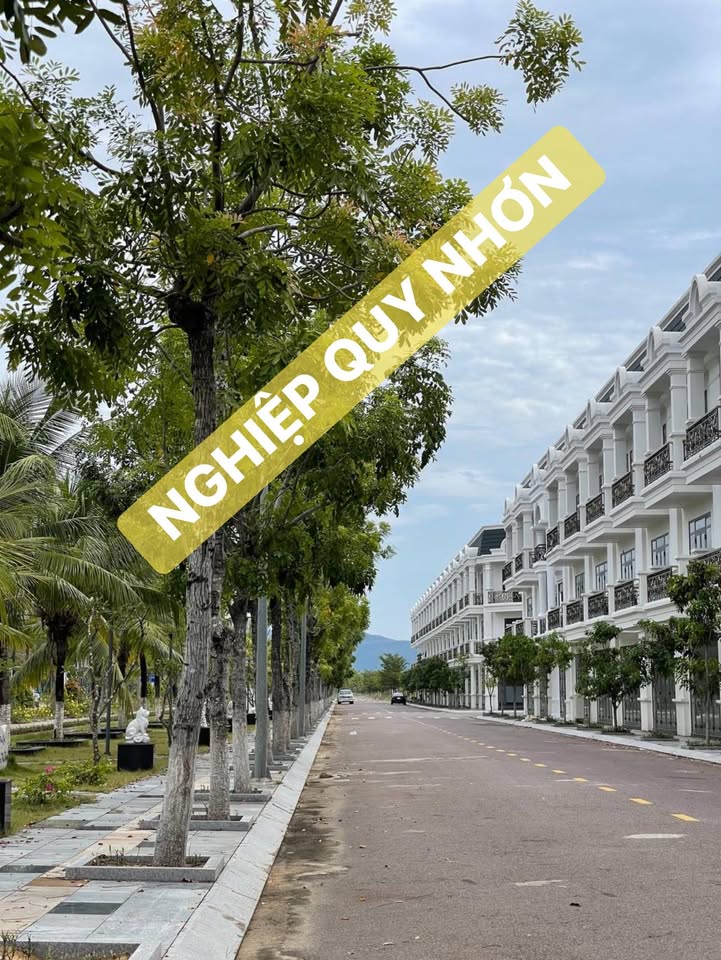 Nhà phố liền kề Khu đô thị B1 An Phú Thịnh 134m² giá 6 tỷ - Sổ đỏ chính chủ, sở hữu lâu dài!