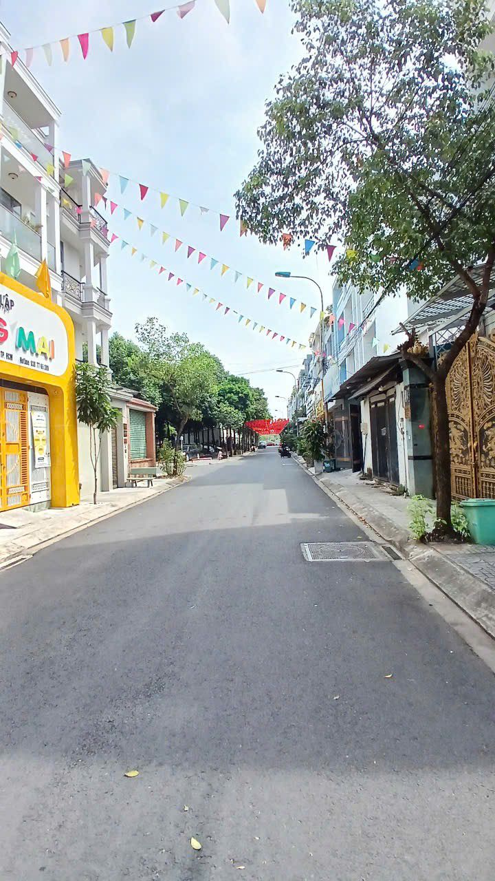 Nhà 2 tầng Tân Thới Hiệp 48m² giá 4 tỷ - Sẵn sàng vào ở!