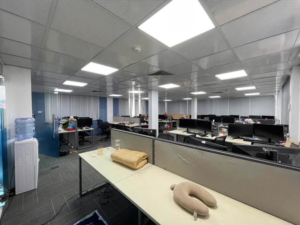 Văn phòng cho thuê 120m² tại Khương Đình - Thanh Xuân chỉ 17 triệu/tháng - Đầy đủ tiện nghi!