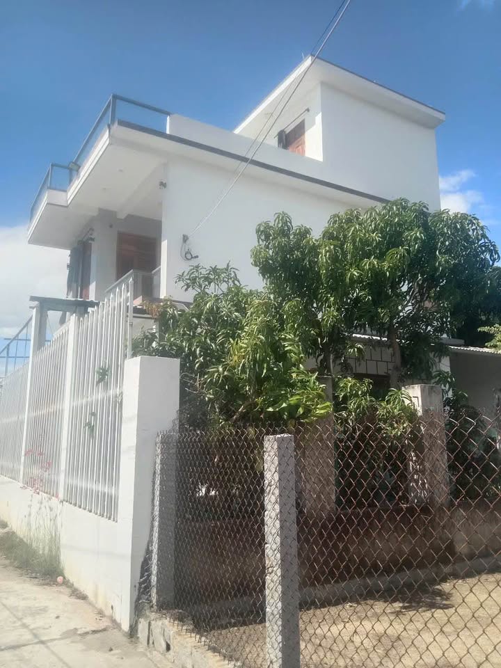 Nhà lầu mới Vạn Khánh 158m² giá 1 tỷ - Sẵn sàng vào ở!