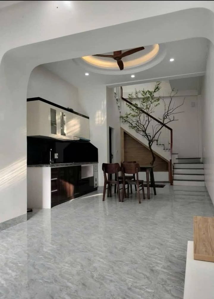 Nhà mặt tiền cho thuê ở đường Xuân Trình, 48m² giá 6 triệu - Tiện nghi đầy đủ!