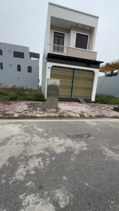 Đất nền Khu DCTT Hoành Sơn 100m² giá 1.95 tỷ - Vị trí đẹp, thoáng mát!