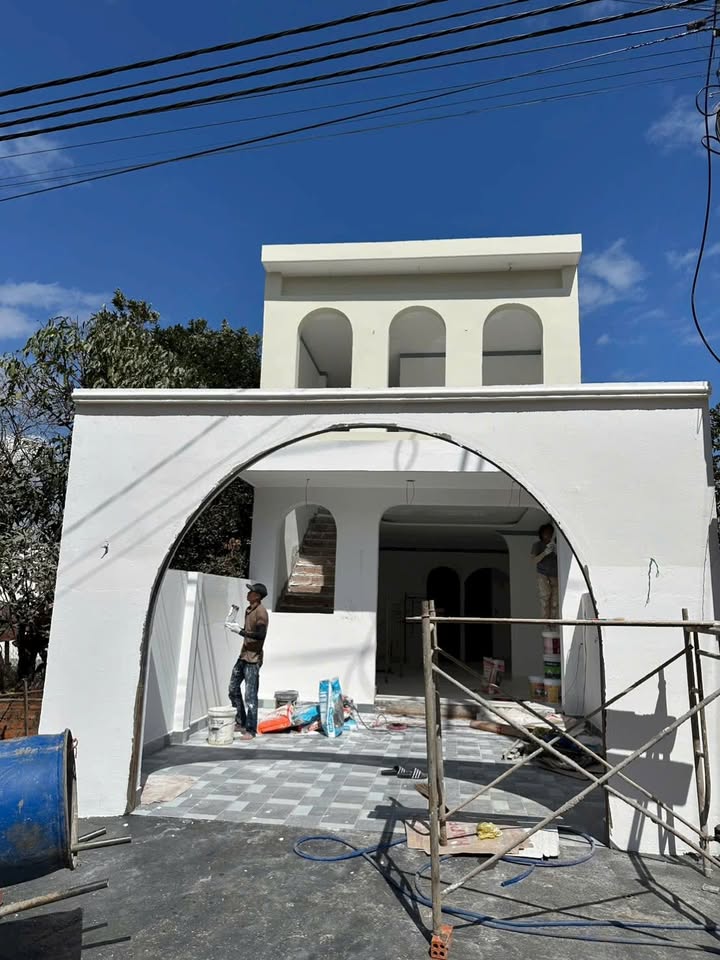 Nhà 2 Tầng Đẹp Tại Phường Buôn Ma Thuột 90m² giá chỉ 3.15 tỷ - Sẵn sàng vào ở!