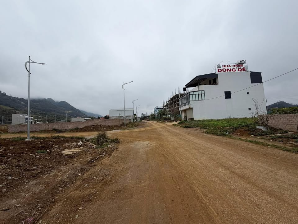 Đất nền phân lô tại Mộc Châu 137m² - Đầu tư sinh lời hấp dẫn!