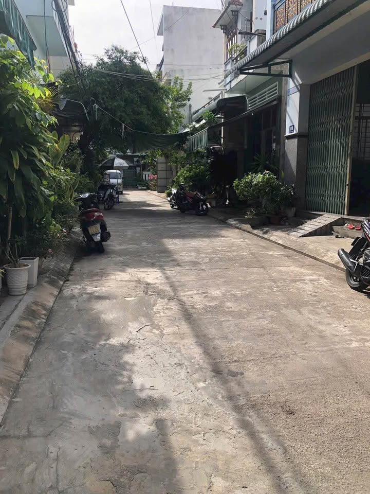 Nhà mặt tiền Phường Hải Cảng 52m² giá 3 tỷ - Sổ đỏ chính chủ sang tên ngay!