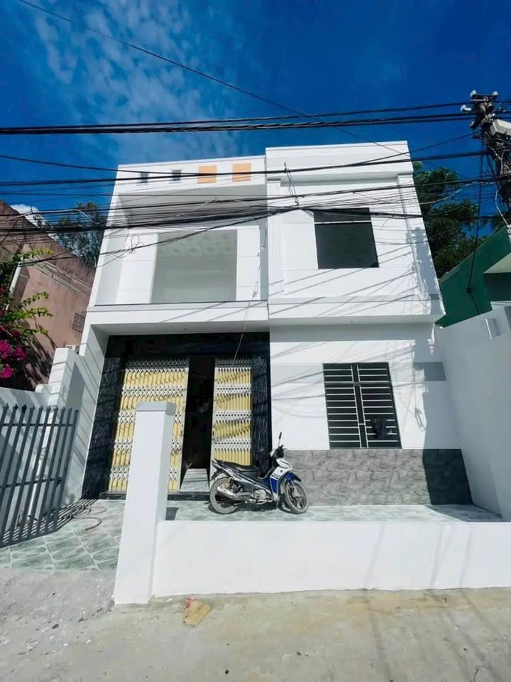 Nhà 2 Tầng Đường To 2, Phường Đống Đa 85m² giá 3 tỷ - Sổ hồng chính chủ