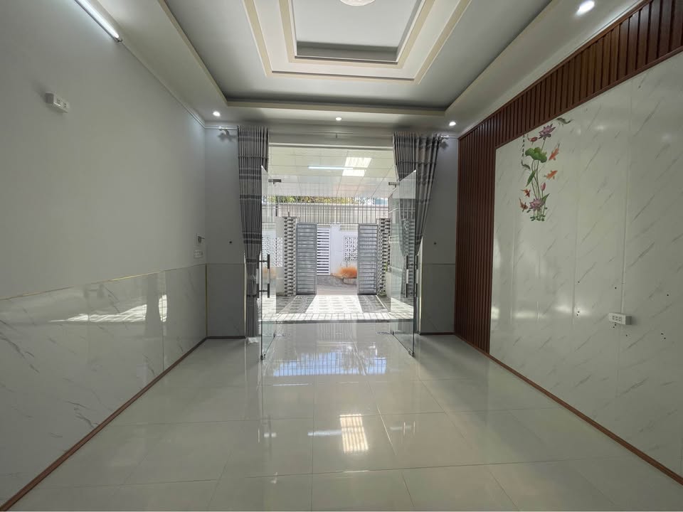 Nhà hẻm Nguyễn Thiếp, Pleiku 130m² giá 1.6 tỷ - Chính chủ bán gấp!