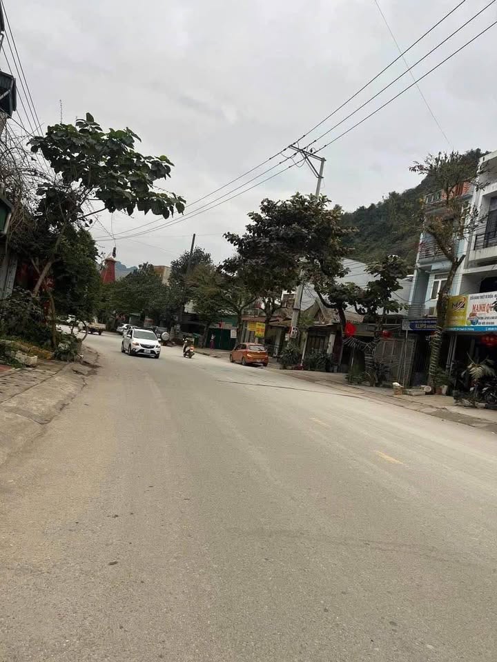 Nhà cấp 4 ngõ đường 20/8, TP Hà Giang 64m² giá 1 tỷ - Tiện nghi đầy đủ