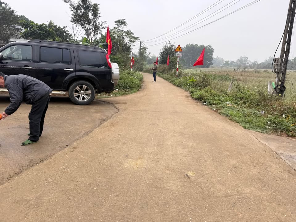 Đất thổ cư Cao Dương Lương Sơn 105m² giá 450 triệu - Đường thông thuận tiện!