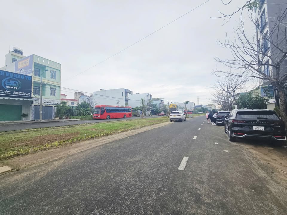 Bán 2 Lô Liền Kề Đường Diên Hồng, Hòa Xuân, Cẩm Lệ – Giá 16.2 tỷ, Diện tích 200m², Pháp lý Sổ Hồng Rõ Ràng