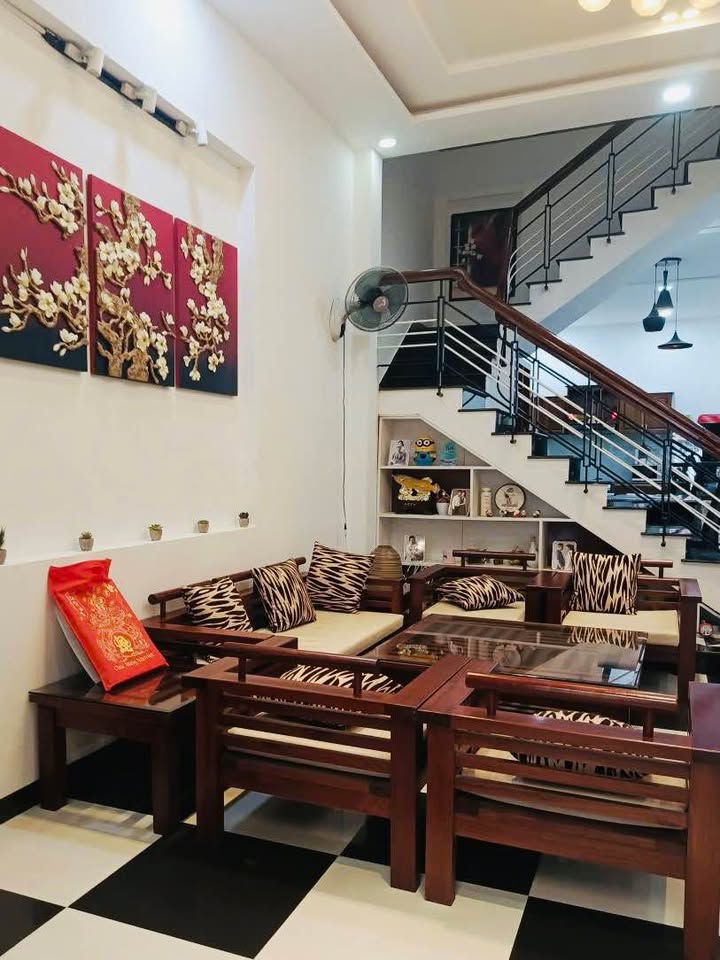 Nhà phố Hòa Cường Nam Đà Nẵng 107m² giá 11 tỷ - Vị trí vàng gần Danang Downtown!