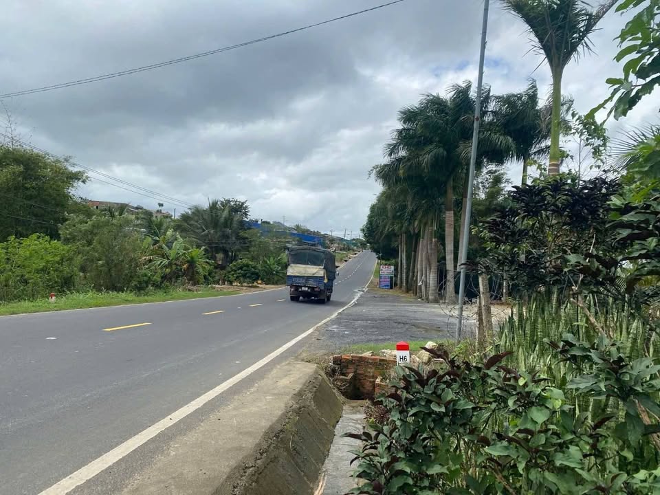 Nhà mặt tiền Quốc lộ 26, xã Ea Lai, 1200m² giá 2.5 tỷ - Chính chủ bán gấp!