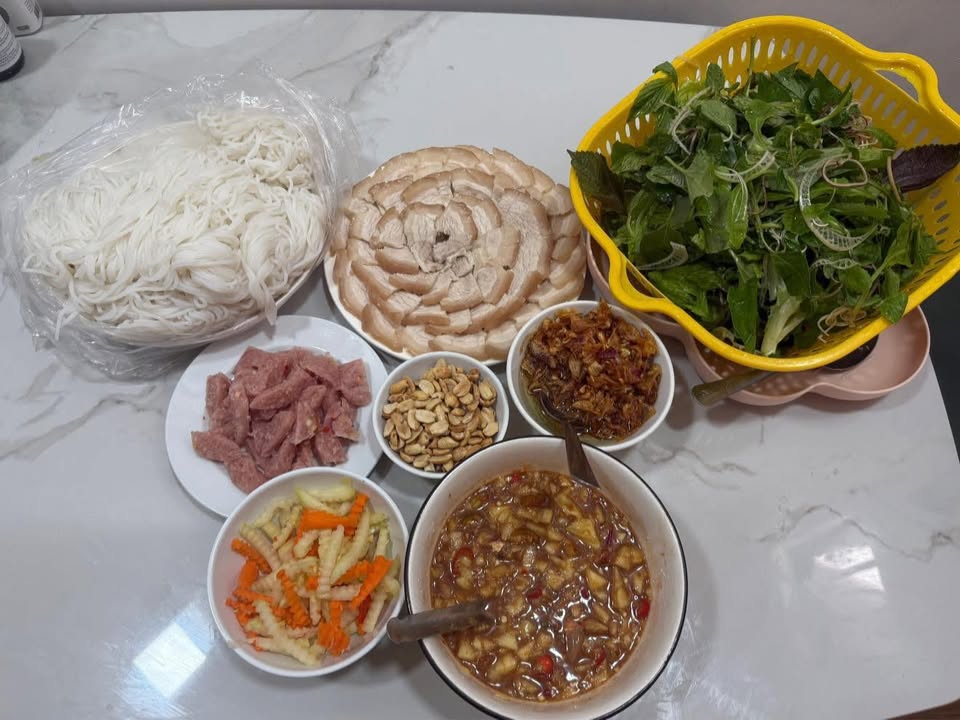 Bán nhà mặt tiền Nguyễn Công Phương, Quảng Ngãi 98m² - Kinh doanh sầm uất!