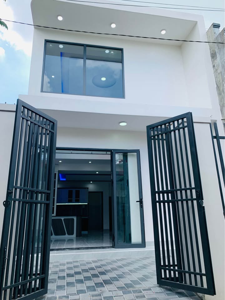 Nhà mới hẻm ô tô Hai Bà Trưng 75m² giá 1.55 tỷ - Sẵn sàng vào ở ngay!