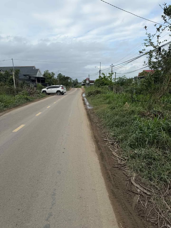 Bán gấp FrontHouse mặt tiền đường nhựa 639 - Xã Bình Thuận - 250m² chỉ 600 triệu