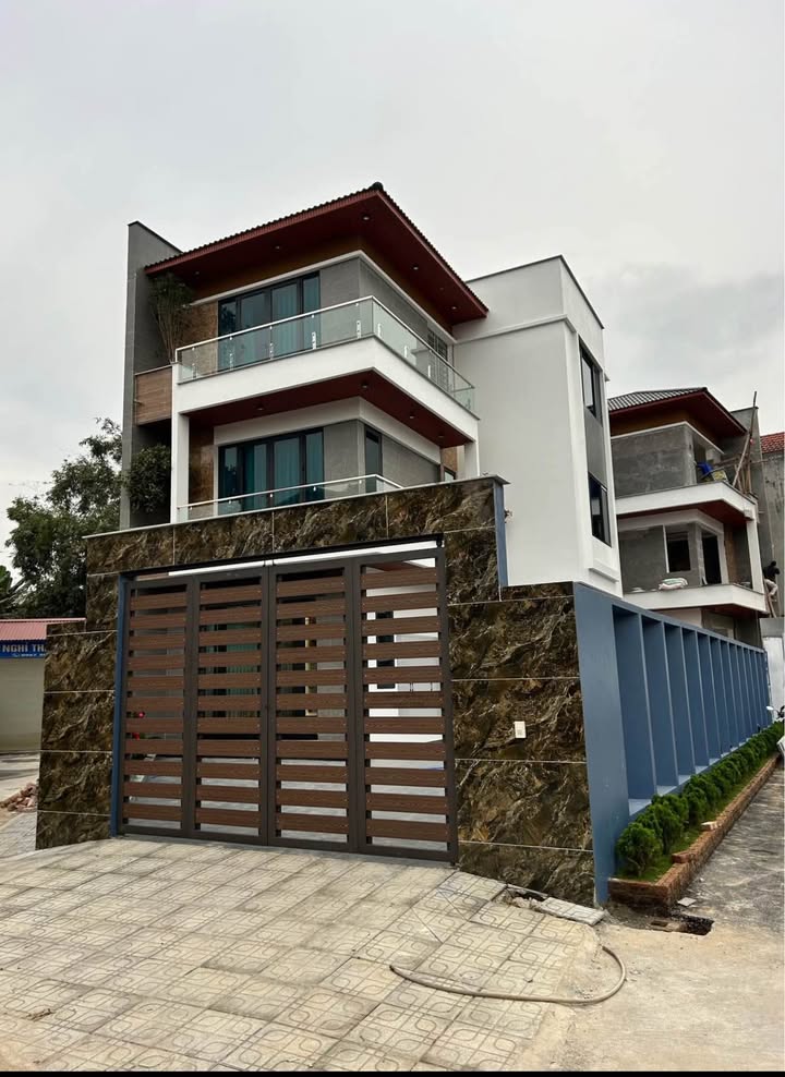 Nhà biệt thự mini 200m² ĐH Sư Phạm Gò Vấp giá chỉ 6 tỷ - Không thể bỏ lỡ!