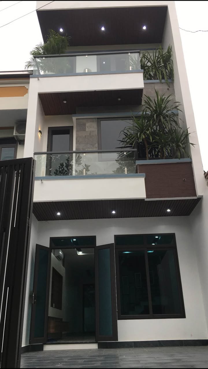 Nhà đẹp hiện đại tại Phường Quyết Thắng, Thái Nguyên 82.1m² - Chính chủ bán gấp!