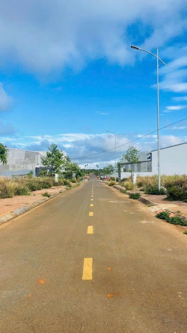 Đất nền tái định cư Hòa Thắng, Buôn Ma Thuột 120m² giá 2.55 tỷ - Cơ hội đầu tư hấp dẫn!