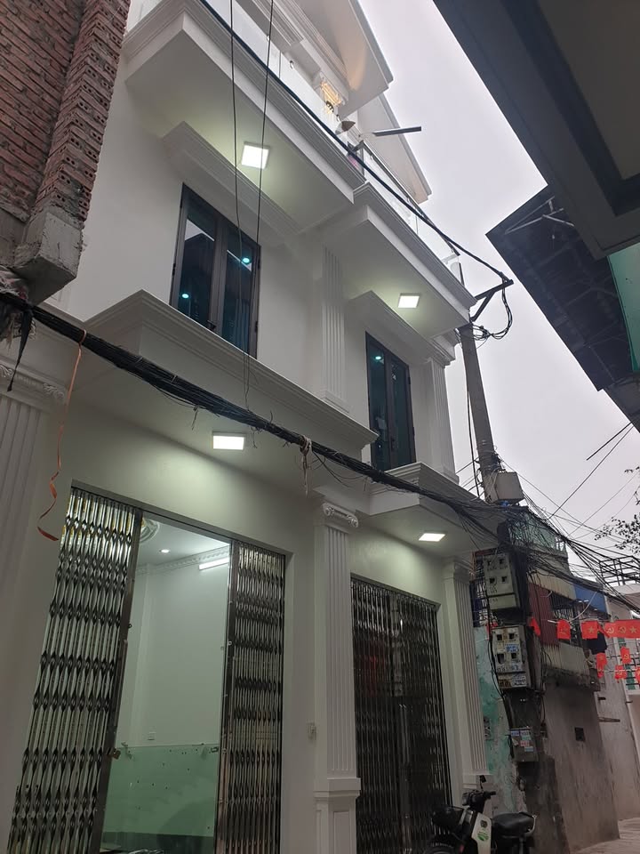 Nhà 3 tầng mới xây đường Trần Huy Liệu 48m² giá 3.25 tỷ - Thiết kế đẹp, ô tô đỗ cửa!