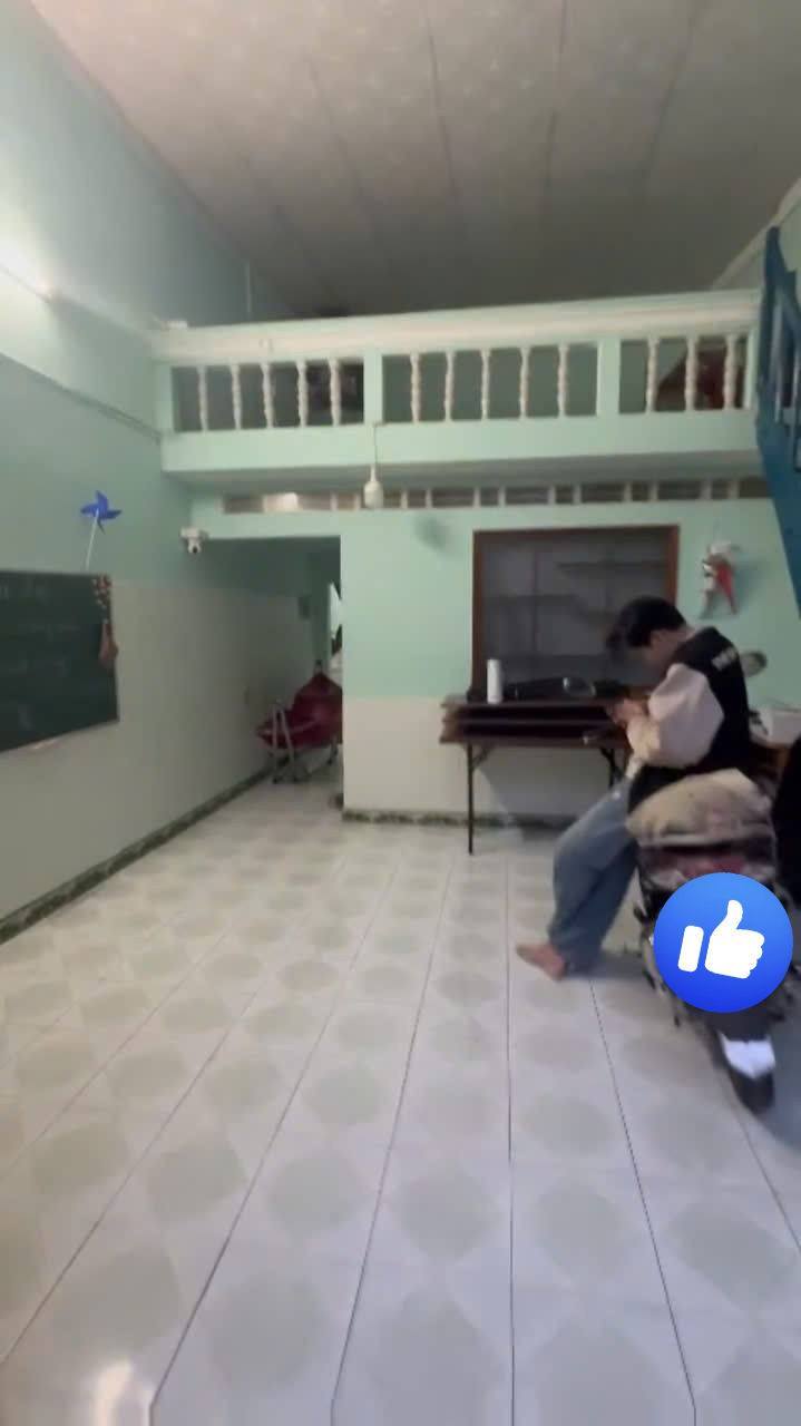 Nhà hẻm Phan Bội Châu, Quận 1, 43,5m² giá 2 tỷ - Sổ Đỏ chính chủ, vào ở ngay!