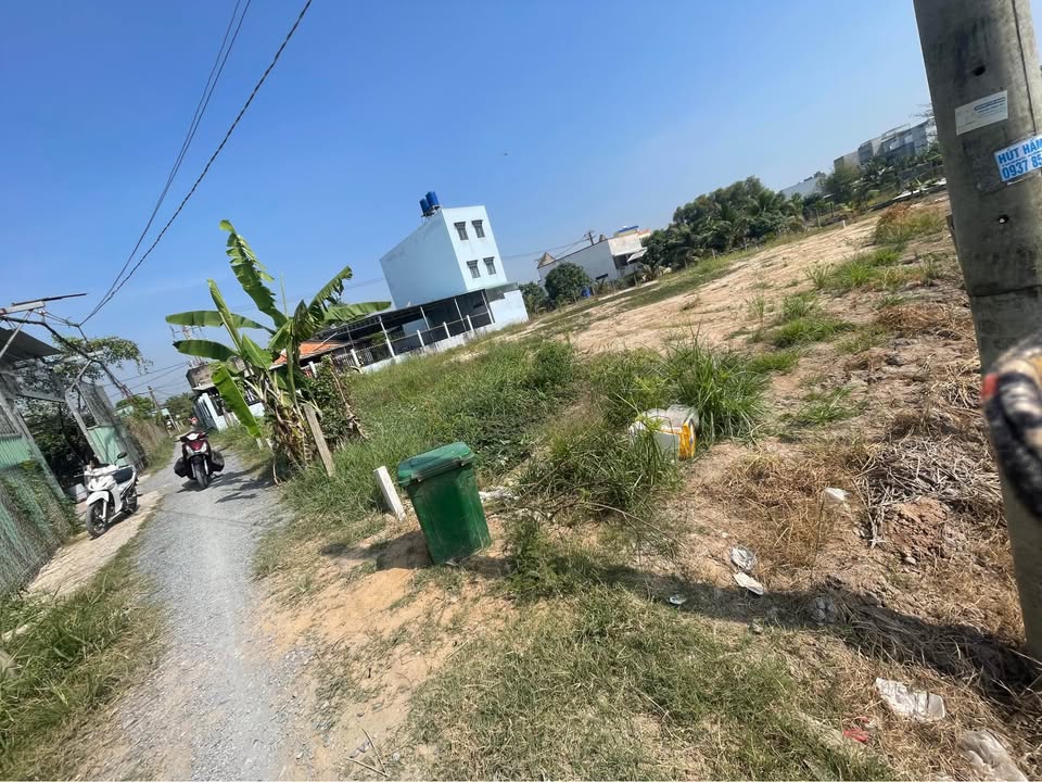 Đất thổ cư xã Long Thượng 100m² giá 1.1 tỷ - Sổ hồng riêng, xây dựng ngay!