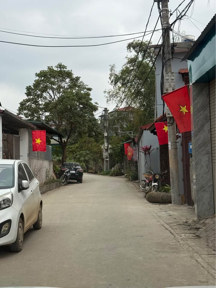 Đất nền Hòa Chung Hạ Long 180m² giá thỏa thuận - Cơ hội đầu tư tuyệt vời!