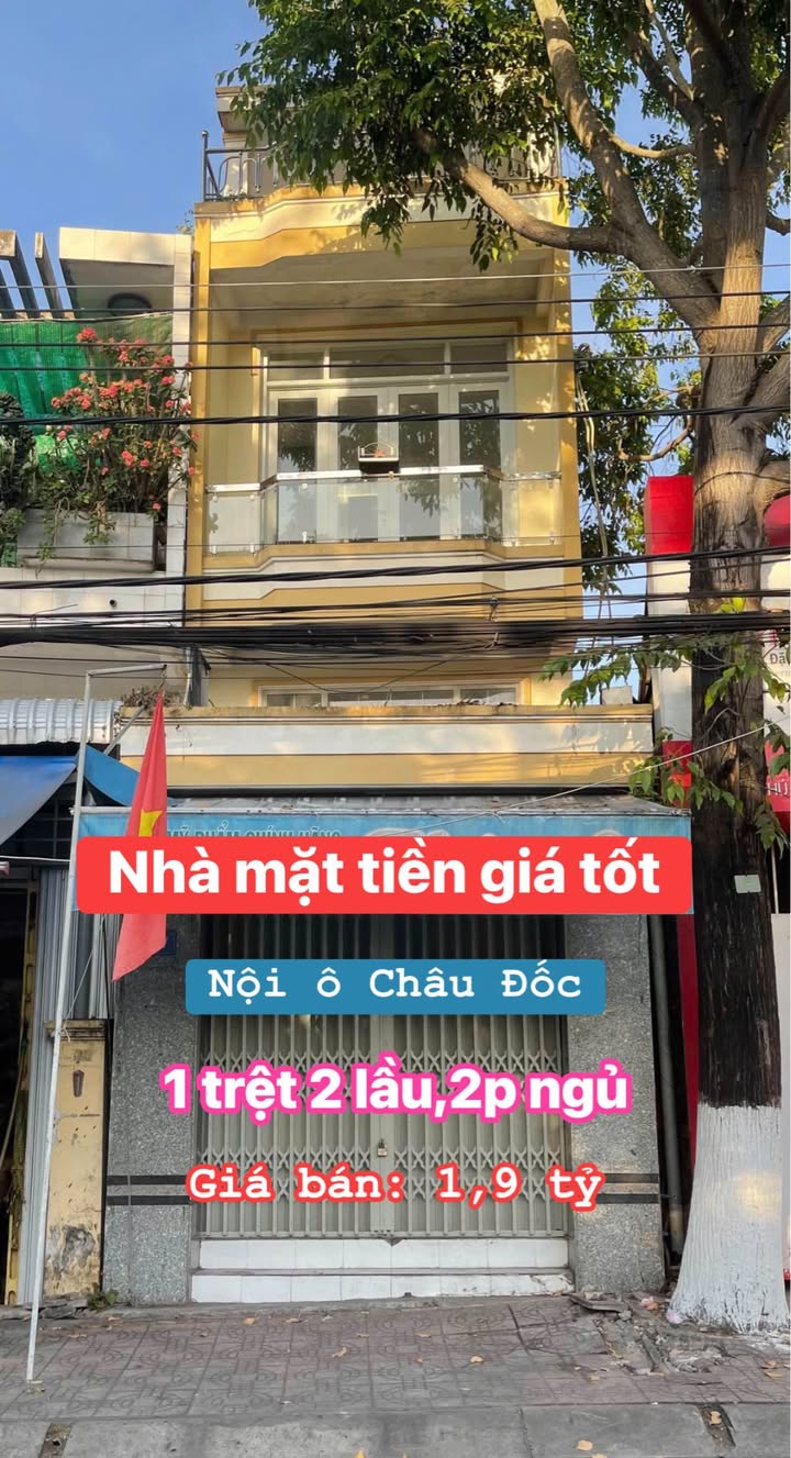 Nhà phố Châu Phú A, Châu Đốc, 34.8m² - Giá 1.9 tỷ, thương lượng ngay!