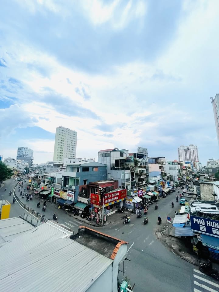 Nhà mặt tiền 4 tầng Nguyễn Biểu, Quận 5 - Kinh doanh đỉnh cao, 78m² chỉ 24.5 tỷ!