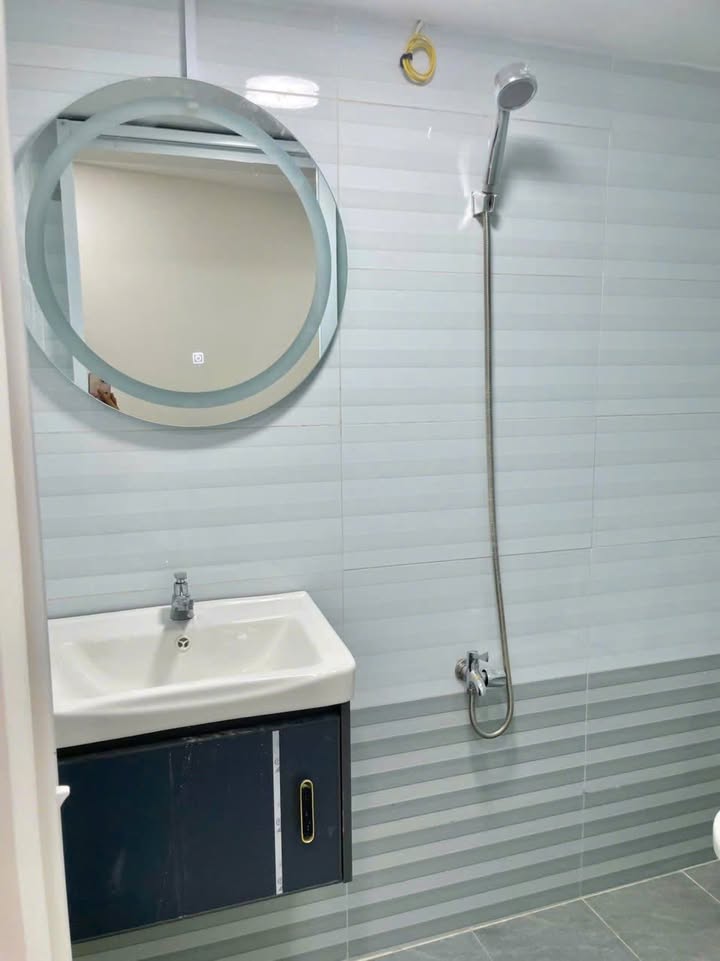 Nhà bán tại Hồ Thành Biên, Quận 8, 33m² chỉ 2.67 tỷ - An ninh và thoáng mát!