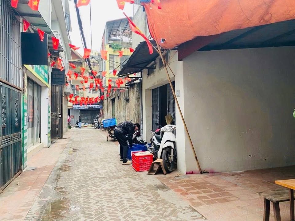 Nhà phố Đông Ngạc, Bắc Từ Liêm 75m² giá 13 tỷ - Ô tô đỗ cửa, an ninh tốt!