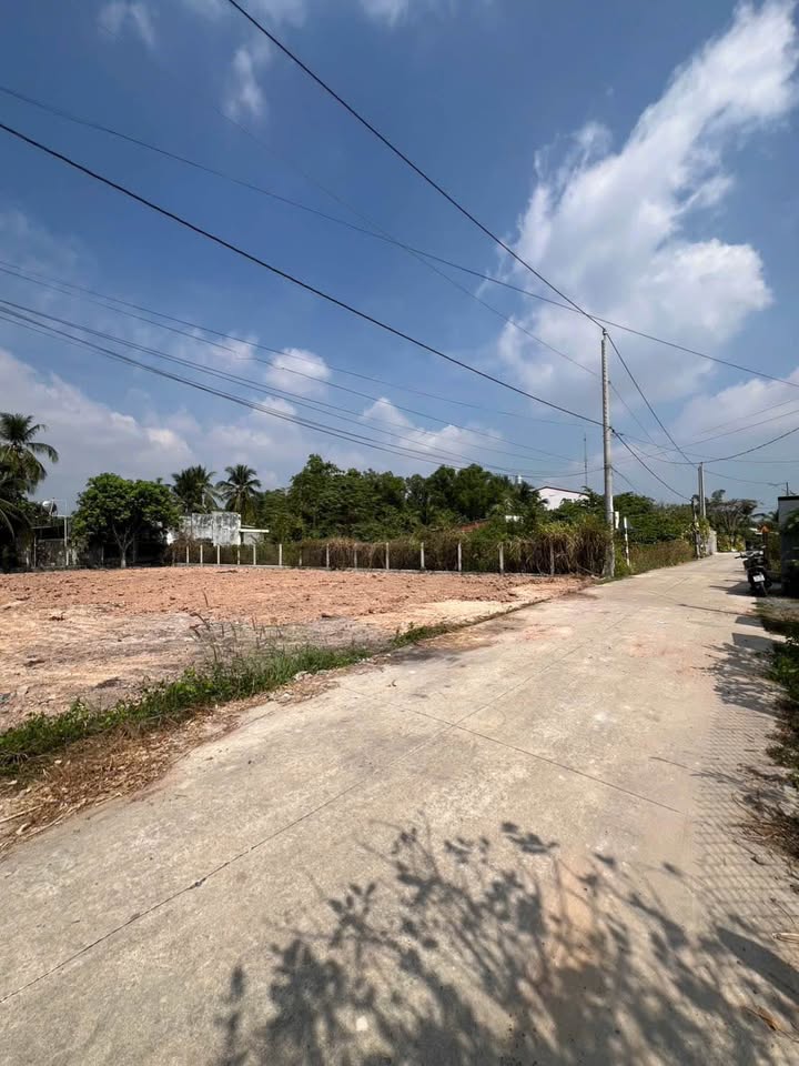 Đất thổ cư 740m² tại Xã Long Vĩnh, Châu Thành, Tây Ninh - Giá chỉ 2.8 tỷ!