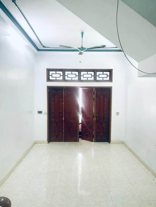 Nhà 2 tầng mặt đường 20/08, Hà Giang, 80m² - Kinh doanh thuận lợi!