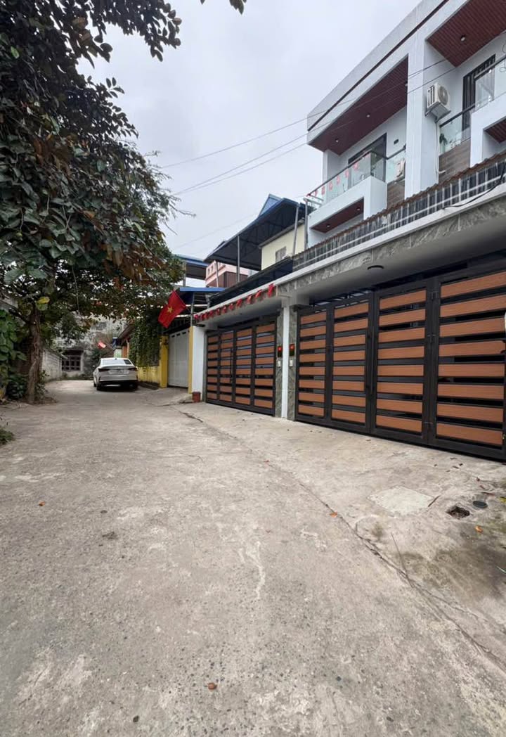 Nhà 3 tầng Gò Vấp 110m² giá 4 tỷ - Thiết kế hiện đại, sẵn sàng vào ở!