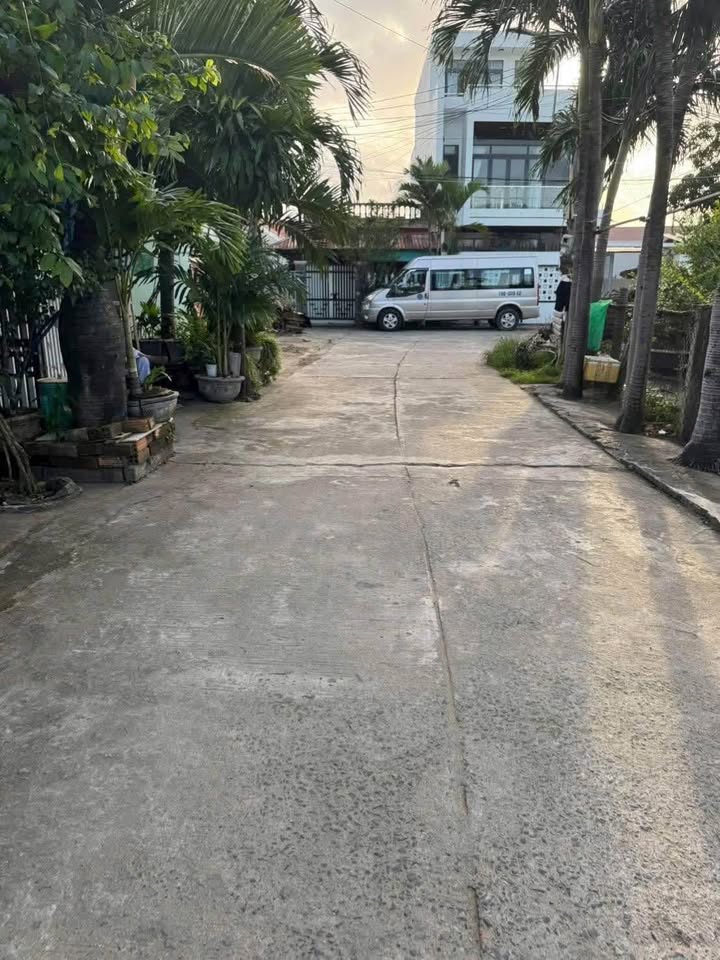 Đất nền góc 106m² tại Ninh Tịnh 5, Tuy Hoà - Giá 1.9 tỷ, tiện ích đầy đủ!