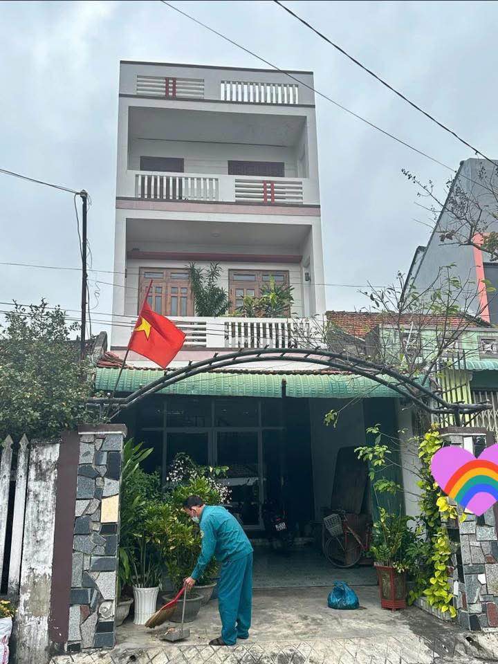 Nhà mặt tiền Ngô Gia Tự, Phường Phú Đông, 138m² - Giá chỉ 3 tỷ!