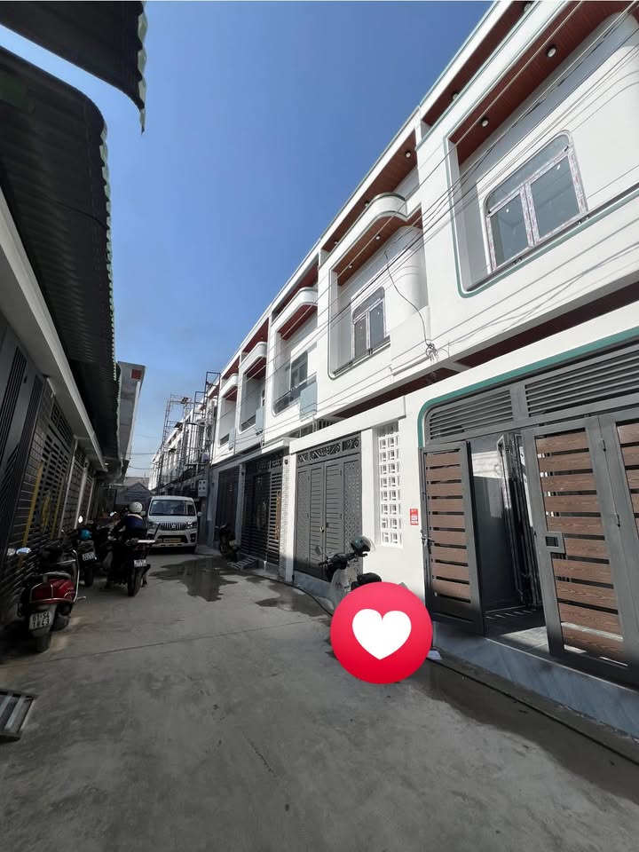 Nhà phố Tân Khánh, Bình Dương 40m² giá 1.06 tỷ - Thiết kế hiện đại, sẵn sàng ở ngay!