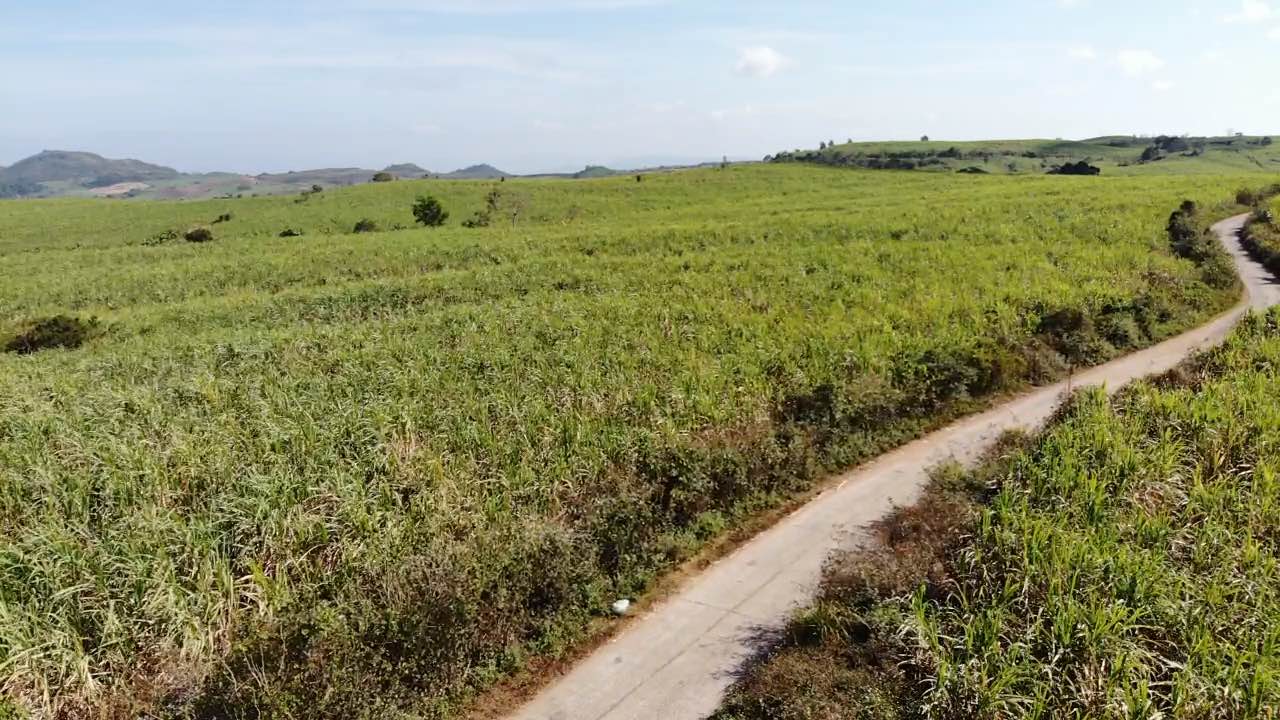 Đất Farm 8.4ha Mặt tiền bê tông Xã Ea Ly - Giá chỉ 500 triệu/ha - Cơ hội đầu tư tuyệt vời!