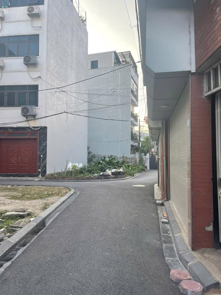 Đất nền lô góc 44m² Xã Nguyên Khê giá 3 tỷ - Vị trí giao thông thuận lợi!