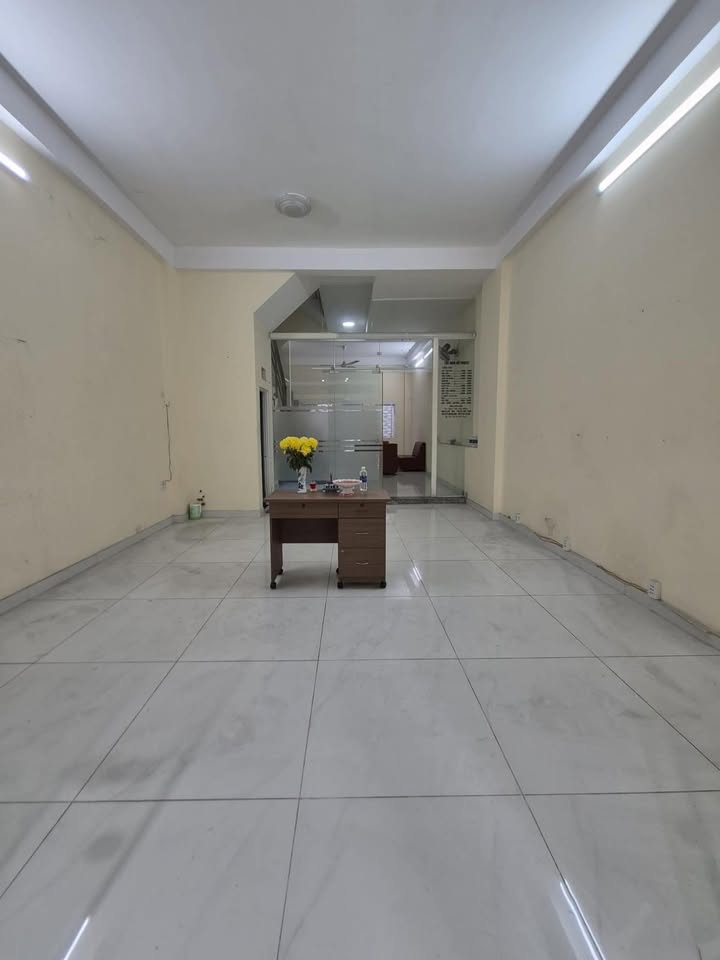 Nhà mặt tiền Huỳnh Văn Nghệ 85m² giá 14.8 tỷ - Kinh doanh đa ngành nghề!