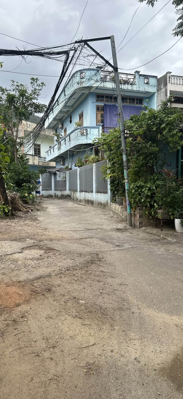 Nhà cấp 4 hẻm 3m Thành Thái, 40m², giá 1.8 tỷ - Sổ đỏ chính chủ!