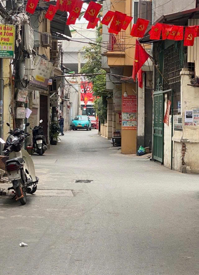 Nhà riêng Phạm Văn Đồng 80m² giá 16.5 tỷ - Ô tô 7 chỗ vào nhà!