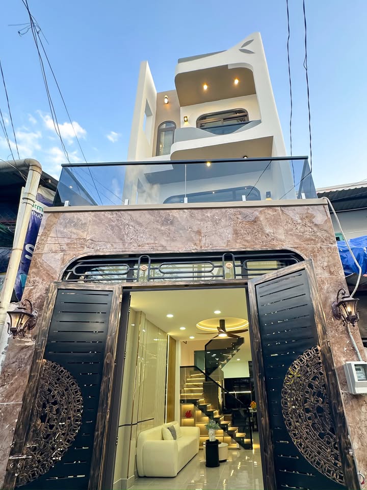 Nhà phố mặt tiền kinh doanh 44m² tại Metro 2, Phan Huy Ích - Chỉ 6 tỷ!