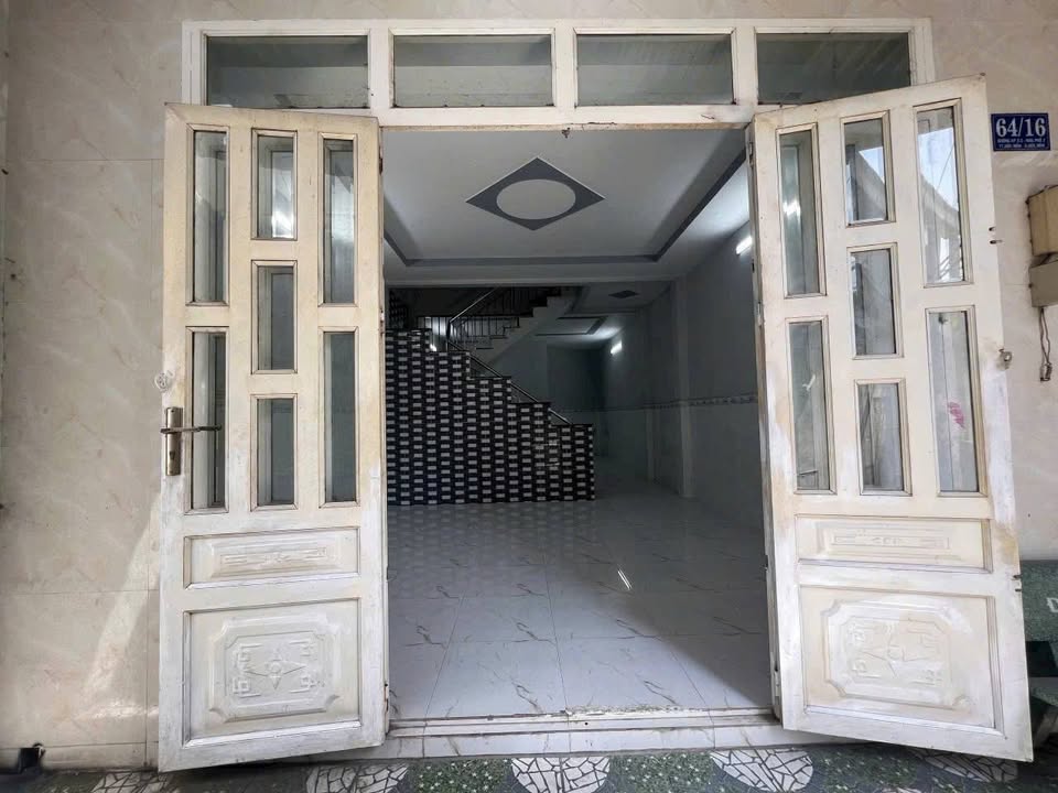 Nhà nguyên căn Hóc Môn 75m² giá 5.5 triệu - Sẵn sàng nhận nhà ngay!