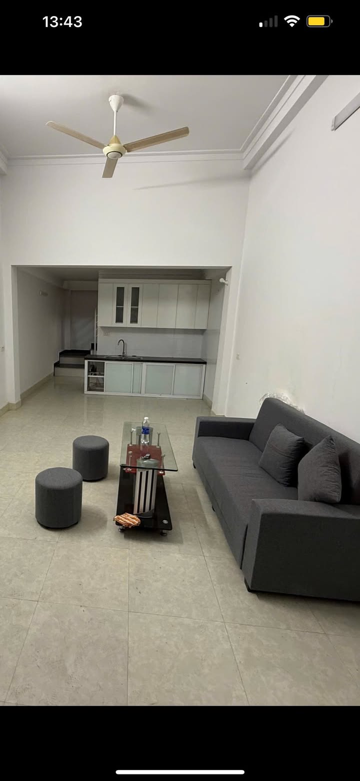 Nhà 2.5 tầng Phường Hạc Thành 41m² giá 2.3 tỷ - Vị trí đắc địa gần Quảng Trường Lam Sơn!